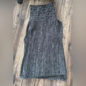 RW&Co | S | Waterfall sleeveless open cardigan